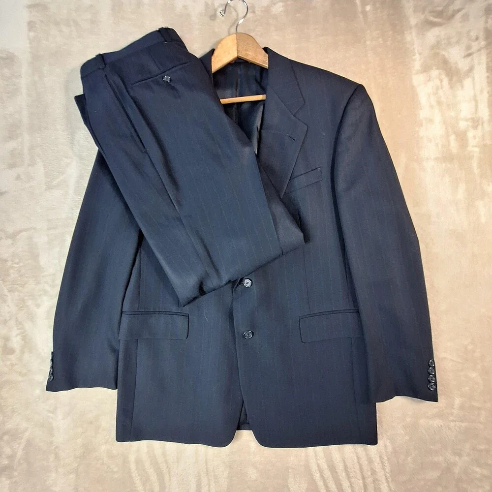 Hart Schaffner Marx Suit Mens 42 34x29 Blue Wool Stripe Ventless 2 Button USA
